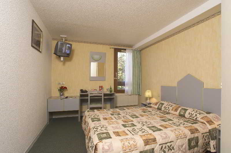 Logis Cris Hotel Et Restaurant, Lyon Sud-Est Corbas Oda fotoğraf